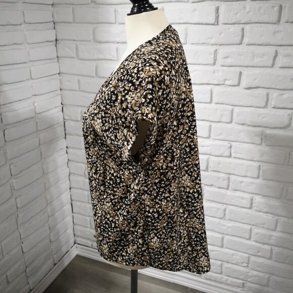 Shein Ladies Size Large V-neck Short Sleeves Loose Fit Tunic Blouse - Picture 4 of 8